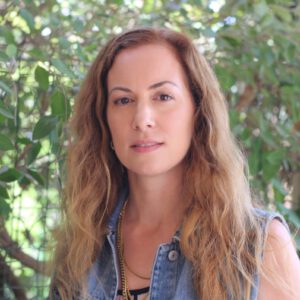 נועה מושונוב